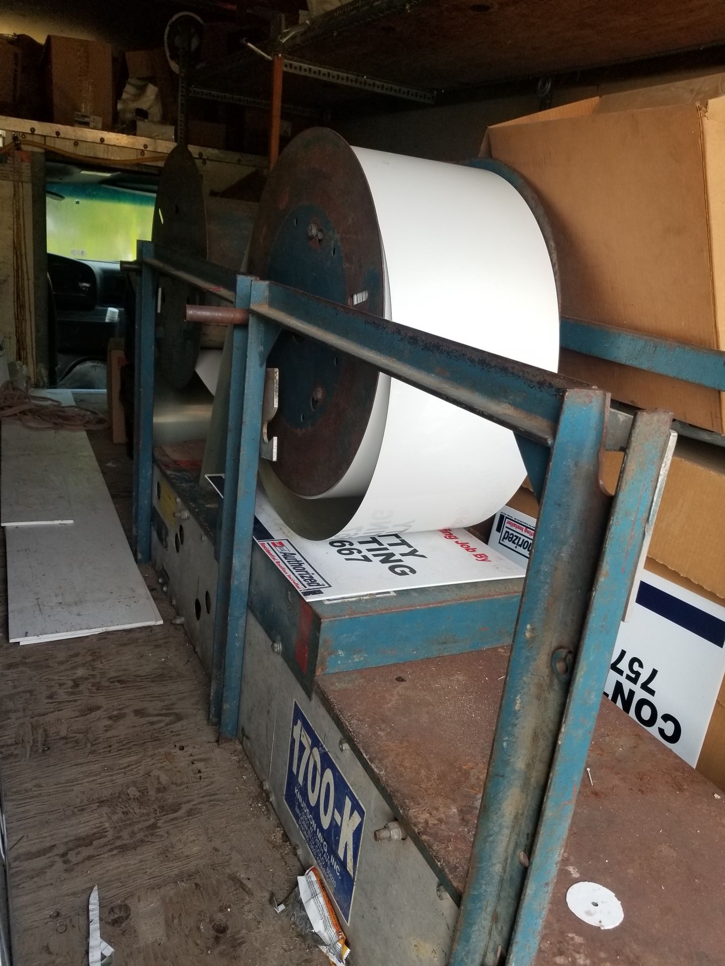 Gutter Machine (Knudson)