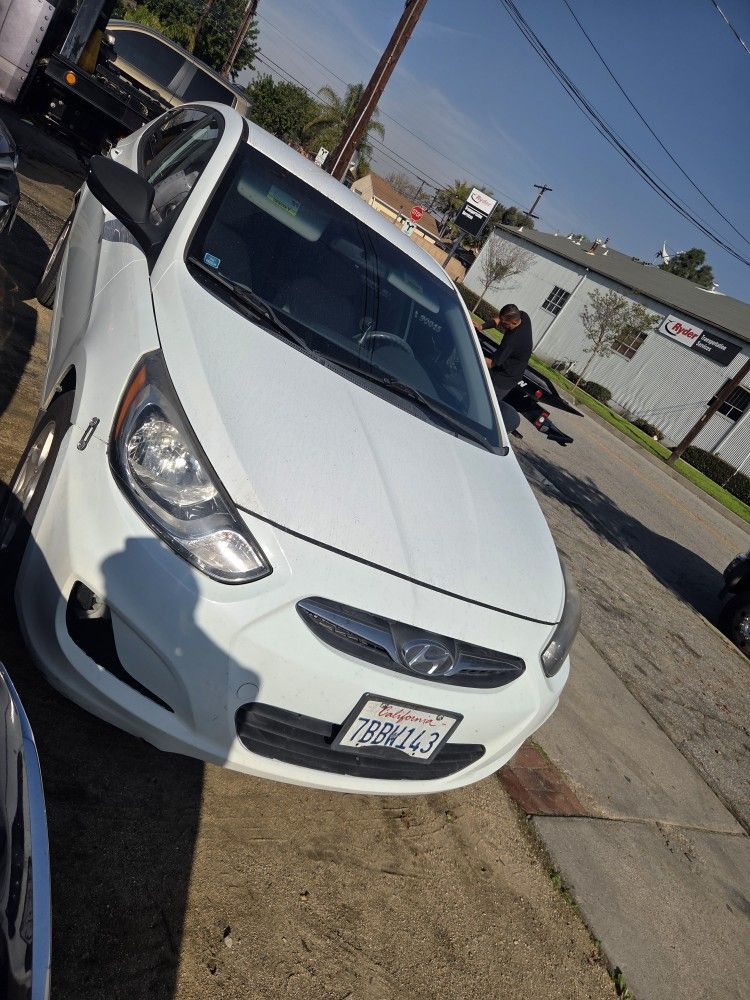 2013 Hyundai Accent