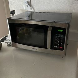 Toshiba Microwave