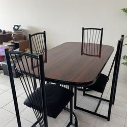Dining Table With 4 Chairs 