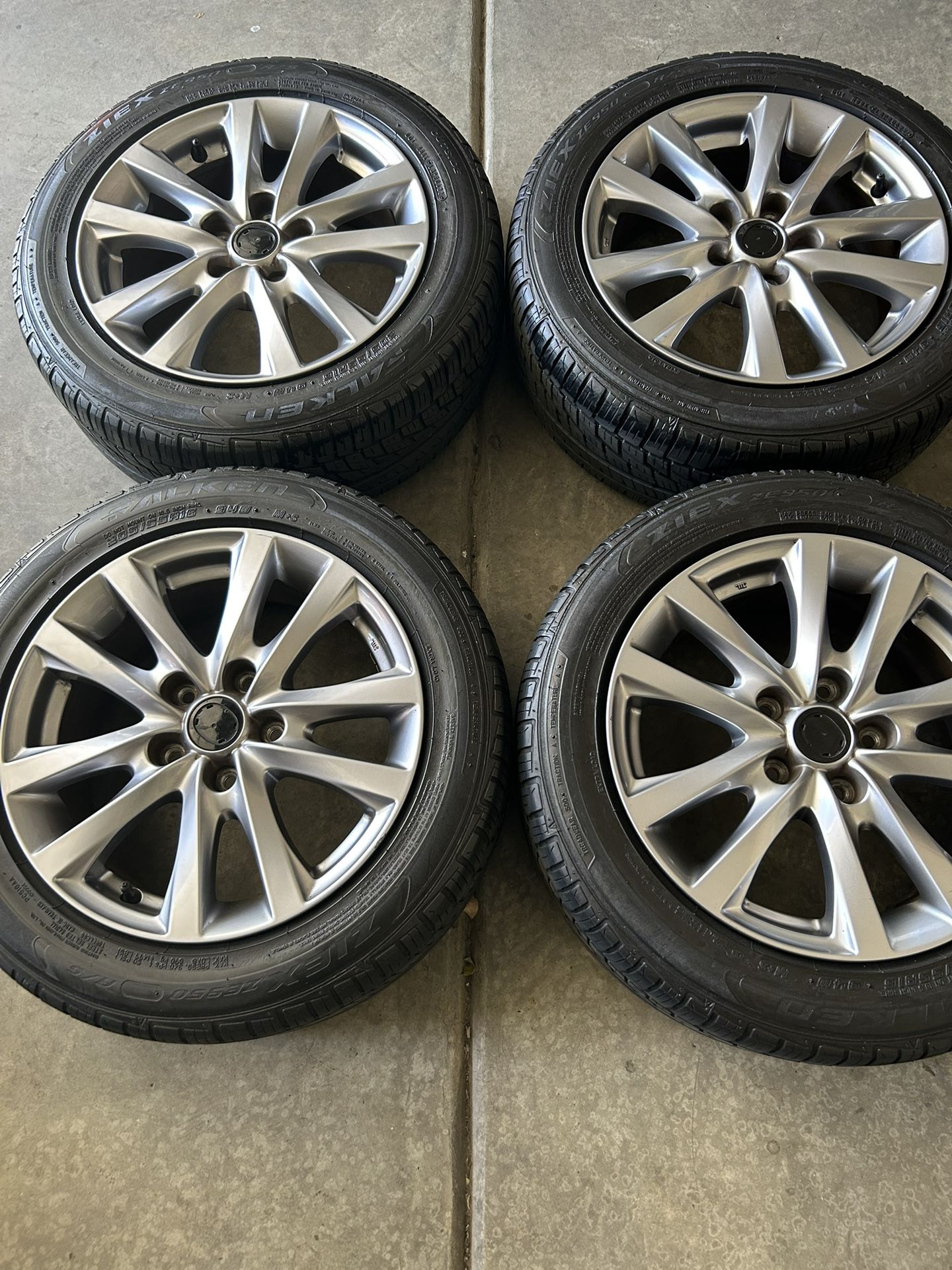 16x7 Rims Lug Pattern 5x114 With 205/55/16 Falken Tires With 60-70% Tread Came Off A Scion XB Will Fit Toyota And Honda $300 Cash Only Pickup Only I