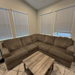 Sectional Couch 100x100