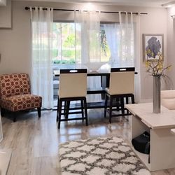 Table dining set