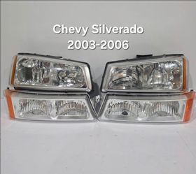 Chevy Silverado 2003-2006 Headlights