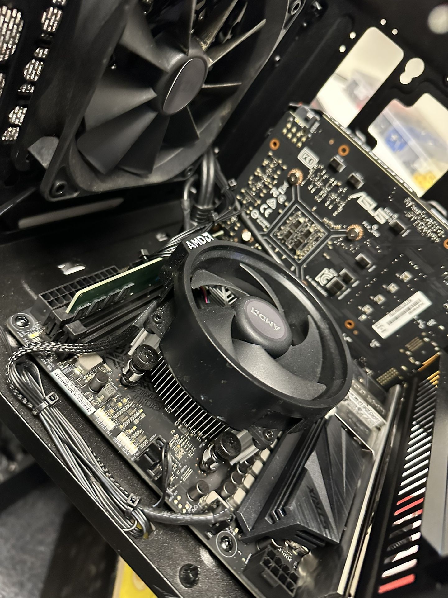 Custom Build Gaming PC