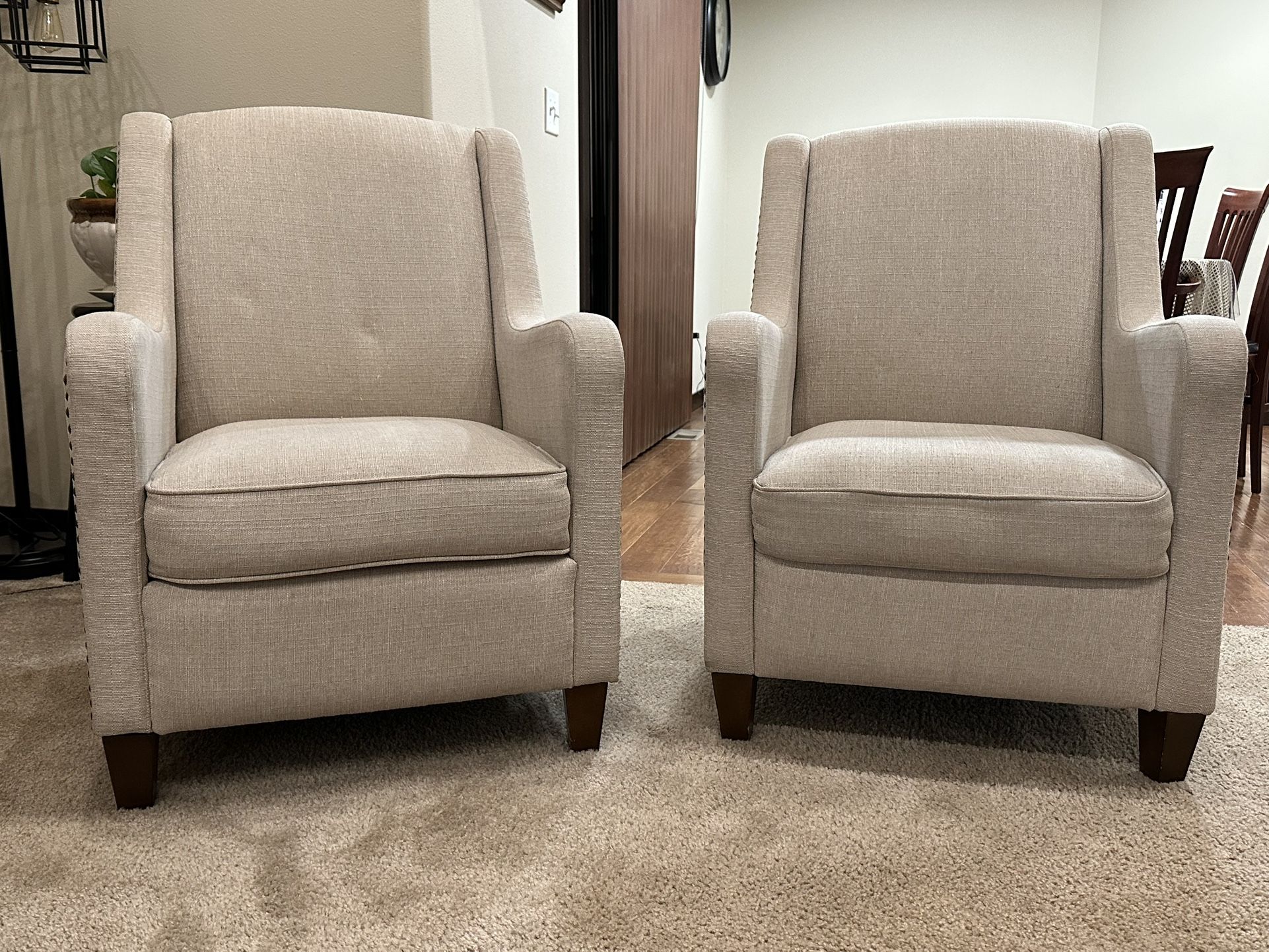Living room Chairs
