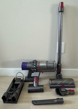 Dyson cyclone v10 total clean+