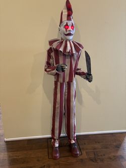 SPIRIT HALLOWEEN "Silent & Deadly" Clown Prop – HUGE 6ft 9in Animatronic!