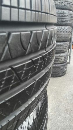 (4) tires P245/55R19 Continental 85%tread