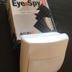 Eye-Spy II Passive
Infra Red Detector
This unit is Protected
by few patents in
USA, Europe, Asia
and Latin America
Operating Voltage:
9 to 16V DC
CE