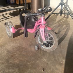 Schwinn Girls Bike