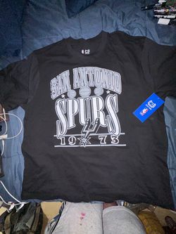 BNWT Men’s San Antonio Graphic Tee - Size XXL 2XL