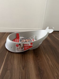 Baby Whale Bathtub