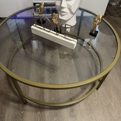 Round Table Gold