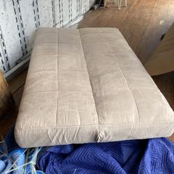 Futon 