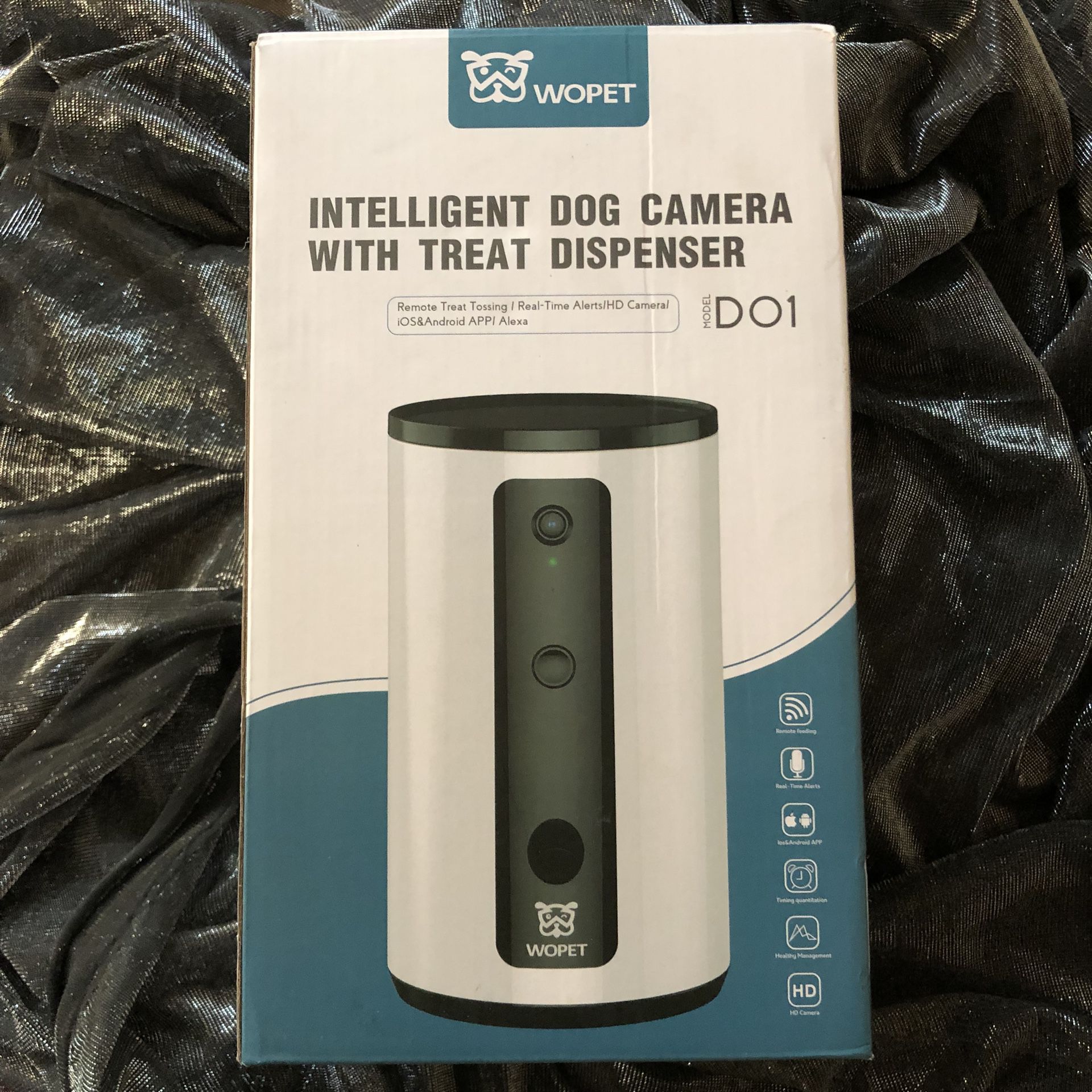 Intelligent Dog Camera Treat Dispenser