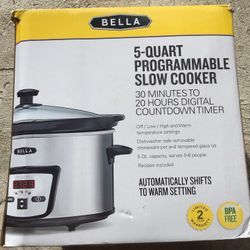 Slow Cooker 5 Qt Programable 5 Hours Digital NEW