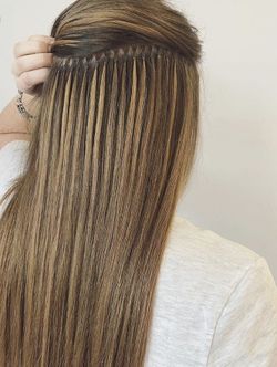 Keratin hair Extensión Install