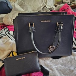Michael Kors Purse And Wallet 
