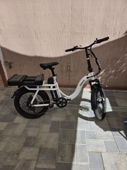 Electric bake. 20 in tires