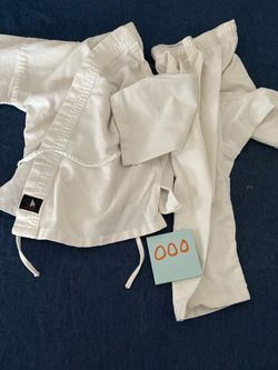 Child’s White Martial Arts Uniform Gi Set