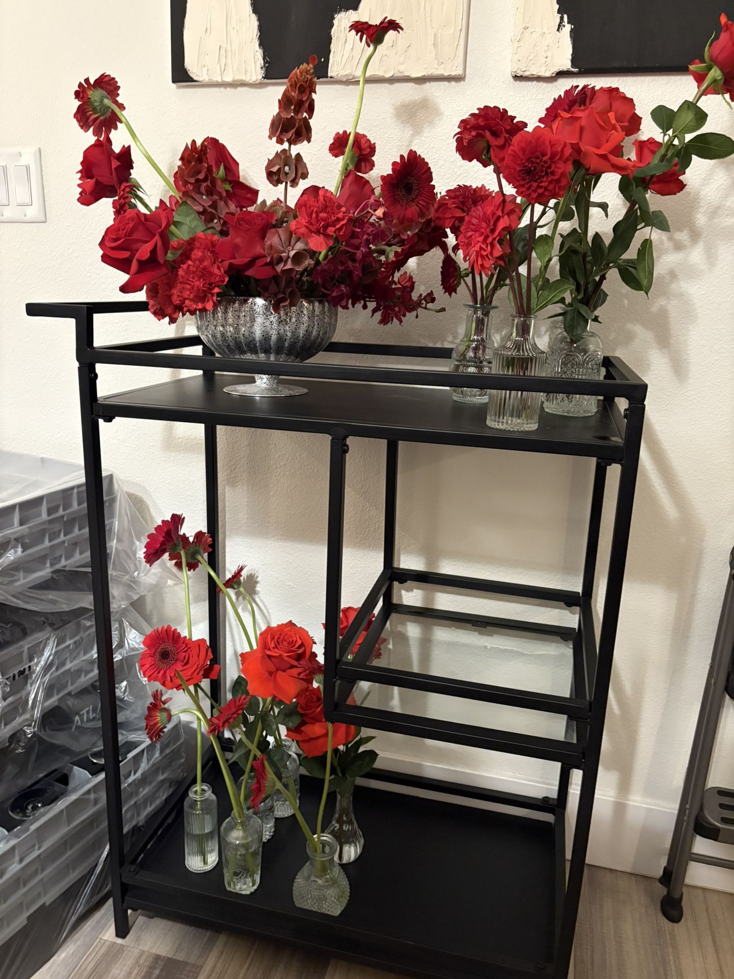 Floral Arrangements/ Vases