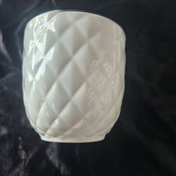 Ceramic Quilted Flower Pot 4 3/4