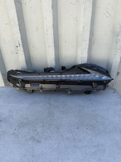 2015 2016 2017 2018 2019 2020 Lexus NX200h NX300 Right  Daytime Running Light LED 