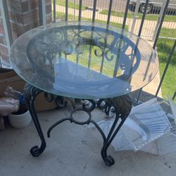 Glass Table(in Or Out Doors)