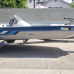 1997 StarCraft Bass Boat 