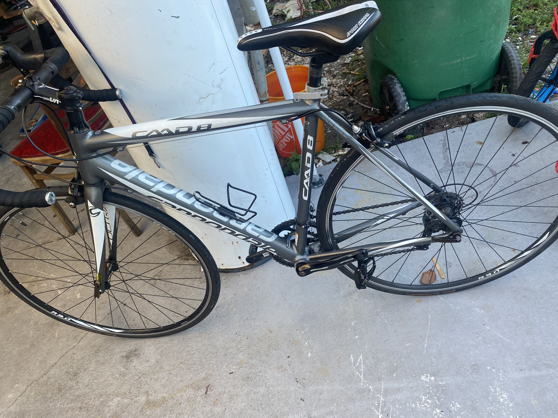 Cannondale 8. 51 Cm. Very Nice Bike 51 Cm 27 Rides Great Very Light And Fast Wheel Size 700 C Aluminio for Sale in FL - OfferUp
