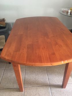 Dining room table