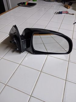 06-07 Hyundai Sonata passengers mirror