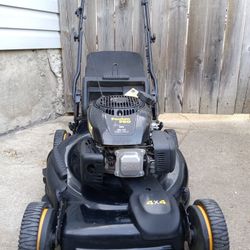 Poulan Pro 22" Inch 4 X 4 Self Propelled Lawnmower With Bag And Kohler Engine 