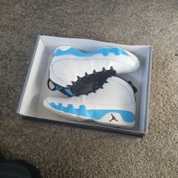 Air Jordan 9s Retro Blue Black And White 