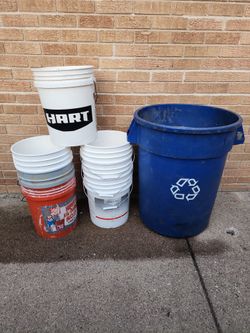 Garbage Can & Buckets