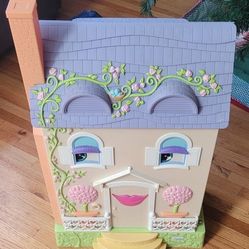 Caring Corners Mrs Goodbee Interactive Talking Doll House