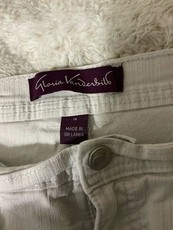Gloria Vanderbilt White Jeans Size 16