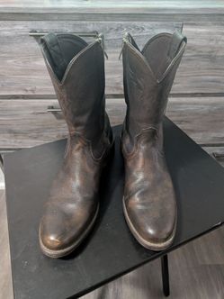 Ariat Zip up cowboy boots