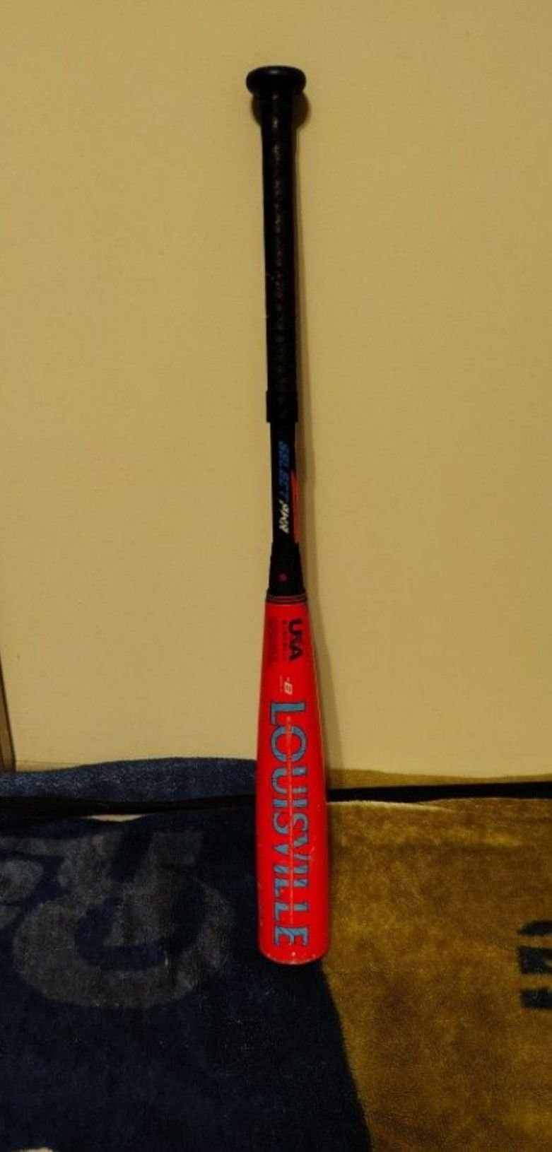 2024 Louisville Slugger Select PWR -8 USA Baseball Bat
Size 29
Drop 8 (hard to find -8 for this model)
21oz