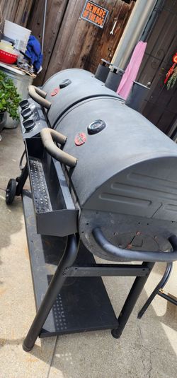 Make offer Char-grille Duo combo gas or charcoal grill