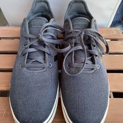 Men’s dark gray Adidas, tennis shoes, size 12