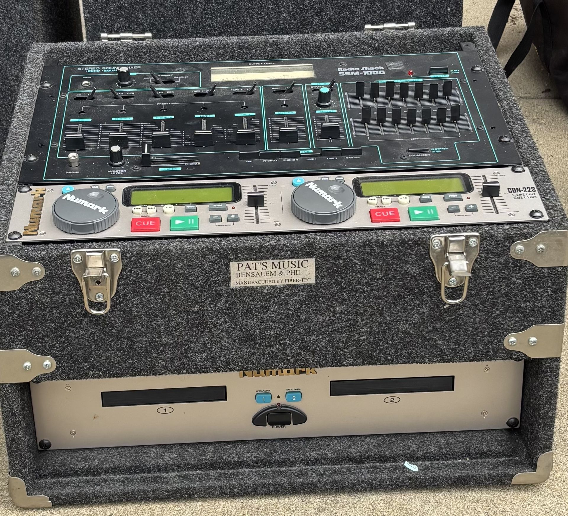 DJ Equipment -speaker-amp & More