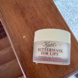 Kiel’s Buttermilk For Lips