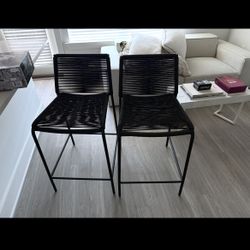2 Bar Stools 