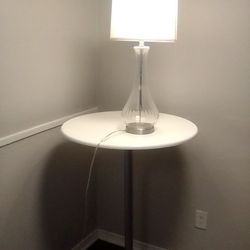 Glas Base Lamp & Table