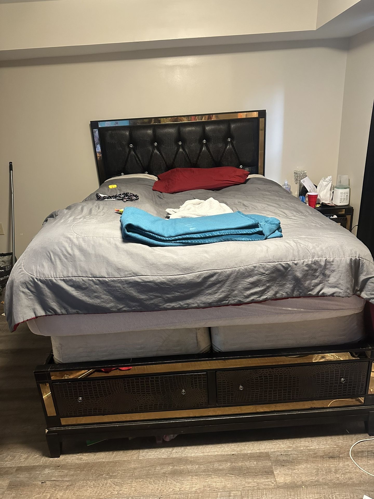 Bedroom Set
