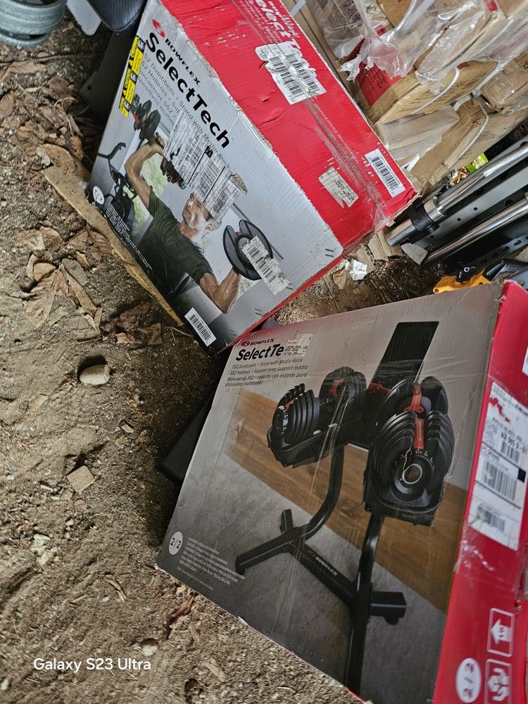 Bowflex Dumbells 5-52 With Stand