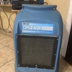 Frizzier 1200 Dehumidifier 