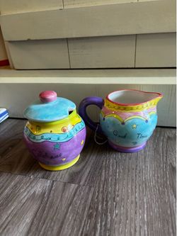 Whimsical sugar and creamer